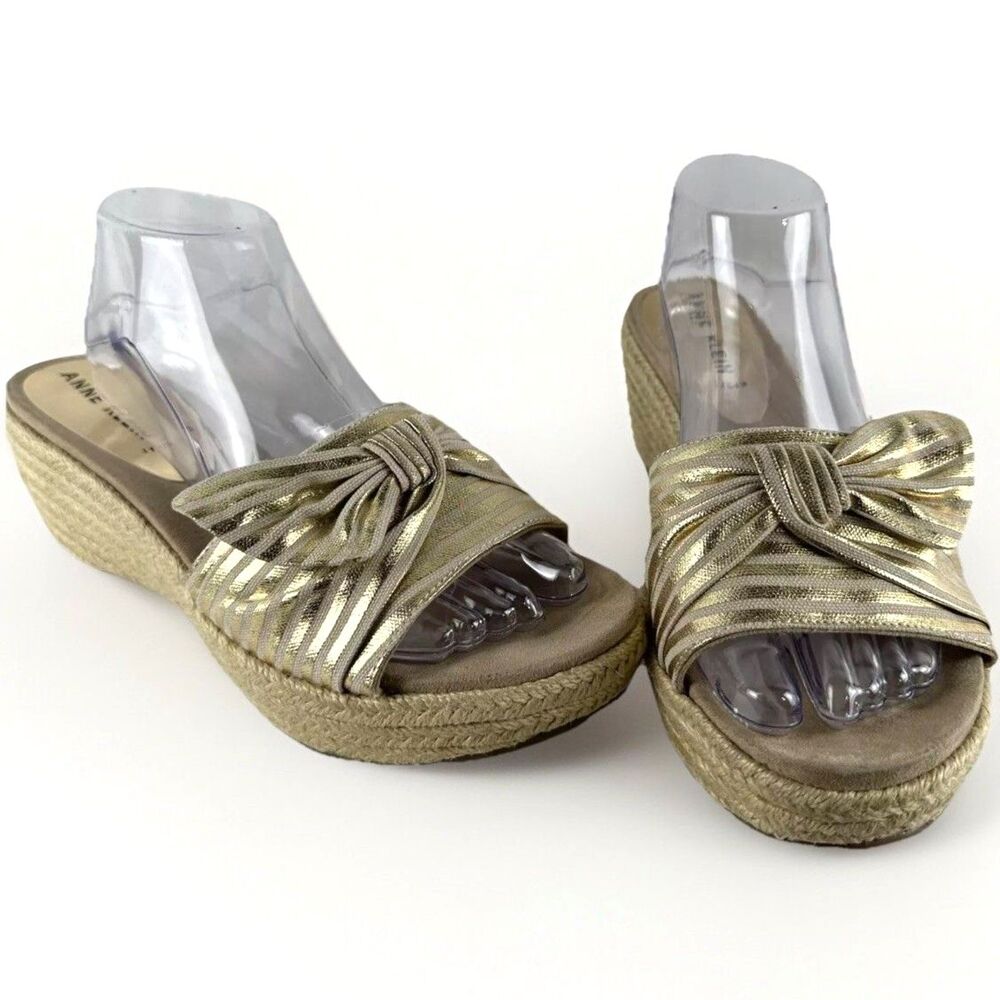 Anne Klein AKZANDAL Womens 10 M Gold Bow Espadrilles Straw Wedge Slide Sandal